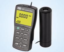 屏幕(mù)亮度計